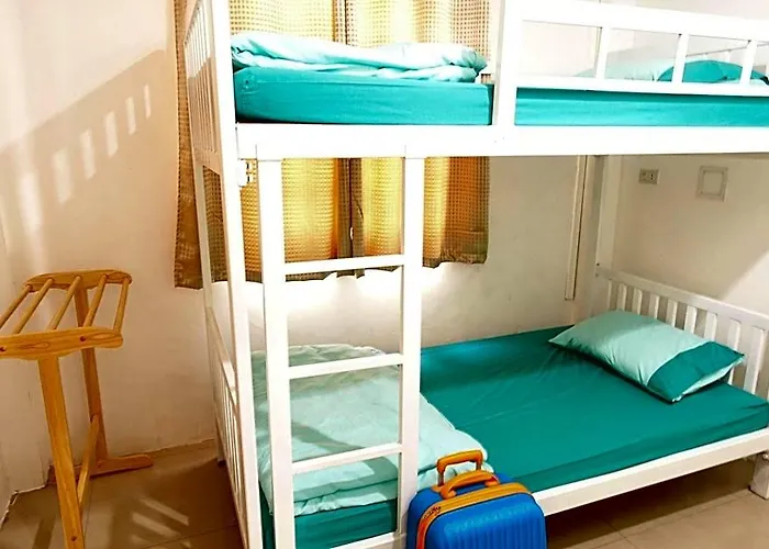 1sabai Hotel 2*
